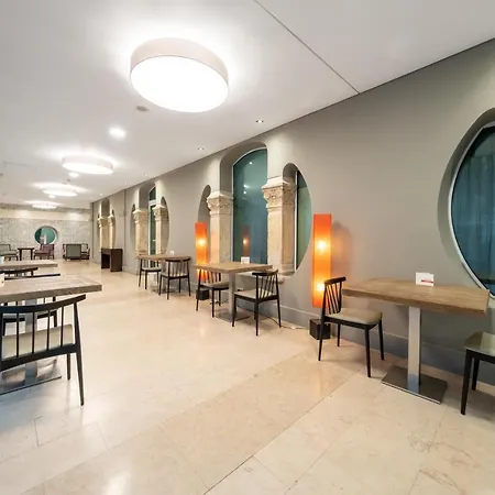 Hotel Castilla Termal 4*