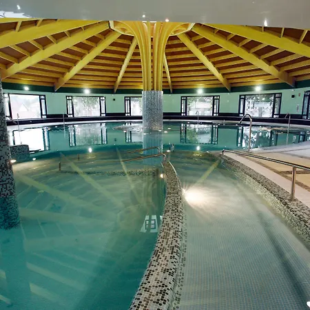 Hotell Castilla Termal Solares