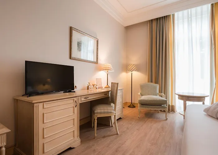 Castilla Termal 4* Solares