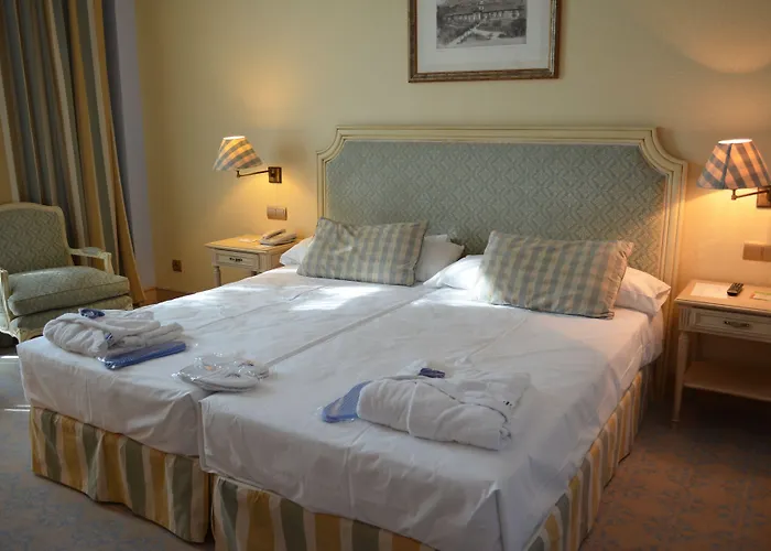 Hotel Castilla Termal 4*